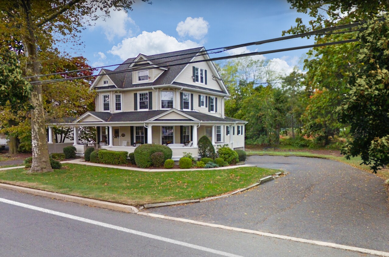 4 S Holmdel Rd, Holmdel, NJ for sale Primary Photo- Image 1 of 1