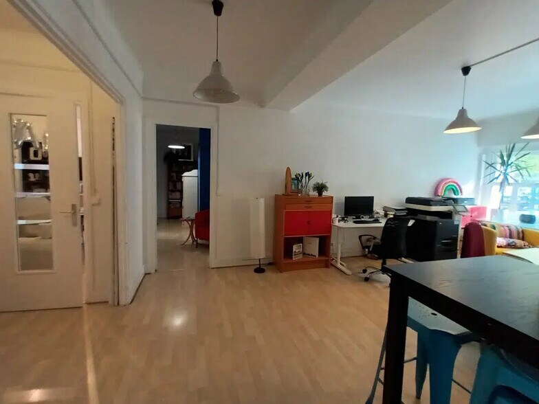 Office in Le Havre for lease - Interior Photo - Image 3 of 5