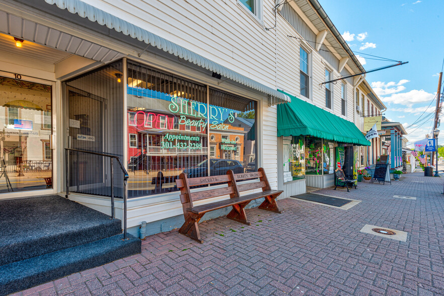 8-10 Main St, Boonsboro, MD for sale - Building Photo - Image 1 of 1