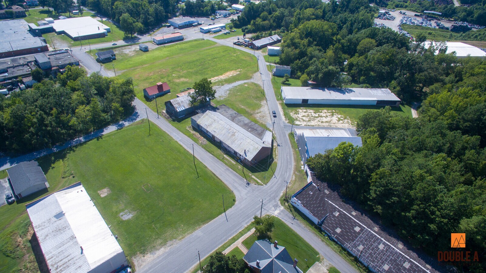 310 W 6th Ave, Kenbridge, VA 23944
