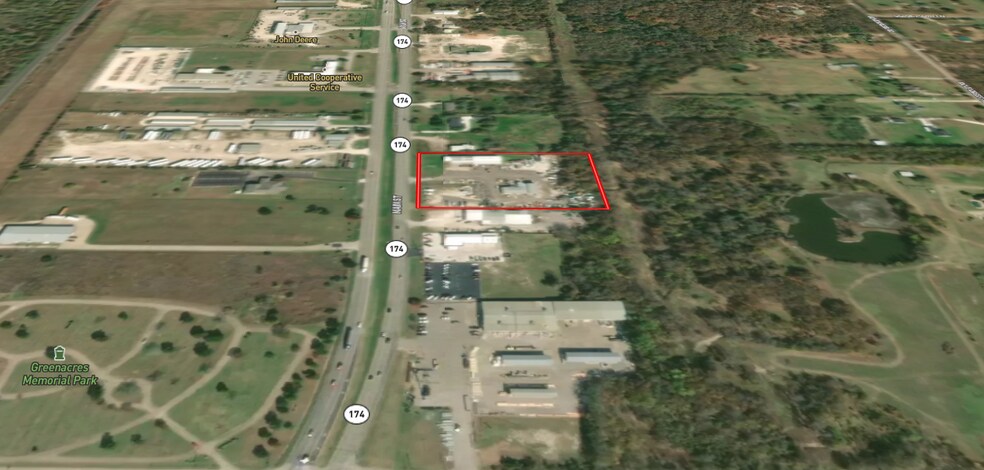 3226 N Main St, Cleburne, TX for sale - Primary Photo - Image 1 of 1