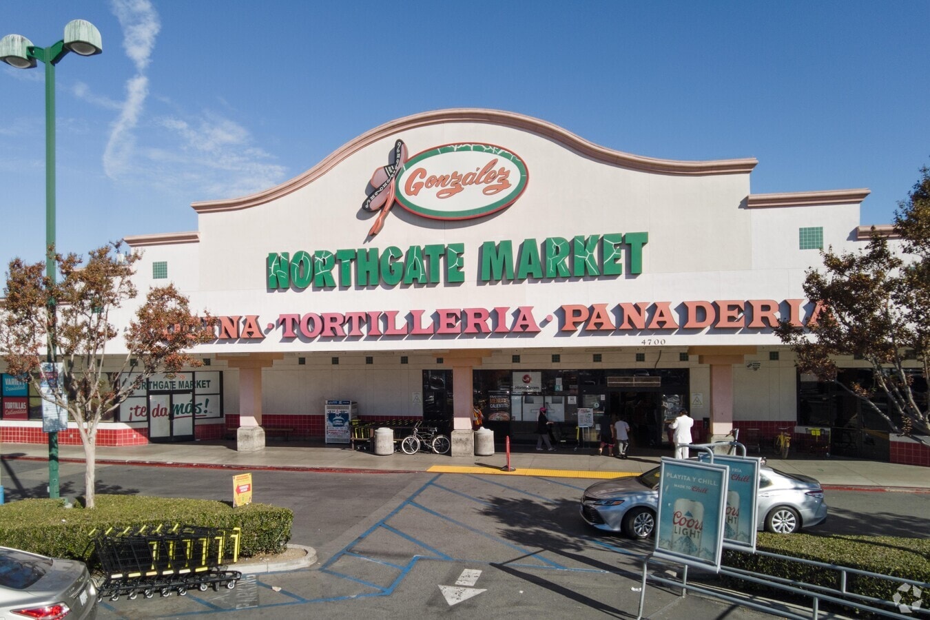 4700 Inglewood Blvd, Culver City, CA 90230 Braddock Square Shopping