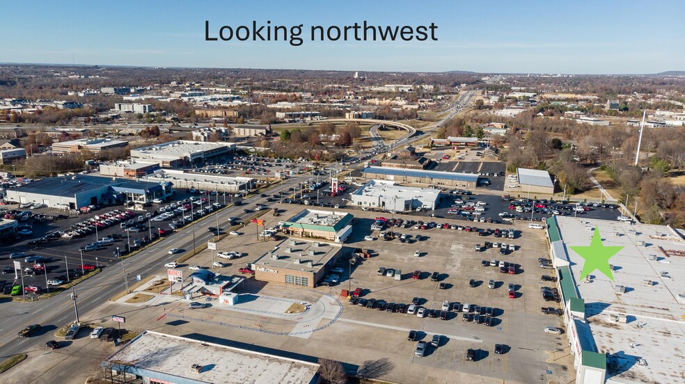 3340 N College Ave, Fayetteville, AR for lease - Aerial - Image 3 of 9