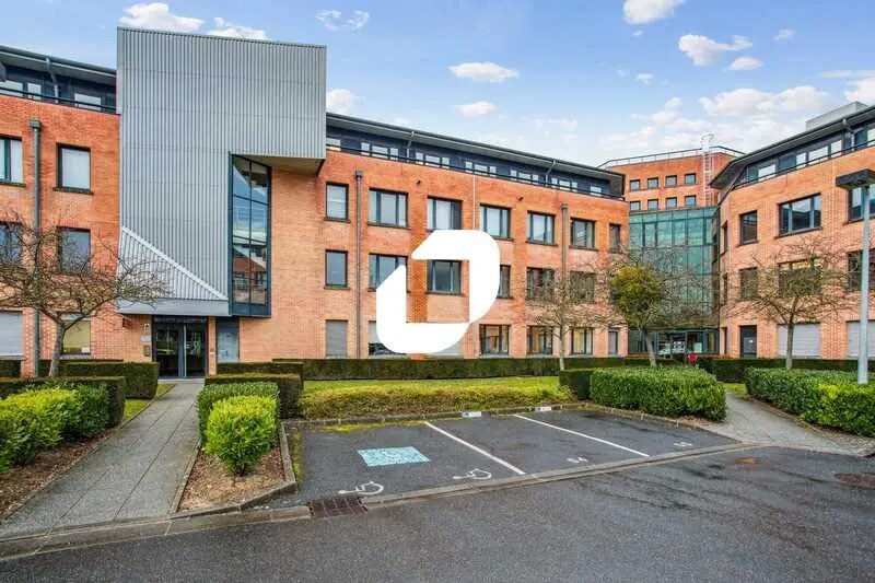 Office in Évry-Courcouronnes for sale - Building Photo - Image 1 of 14