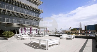 Office in El Prat de Llobregat, Barcelona for lease Building Photo- Image 2 of 14