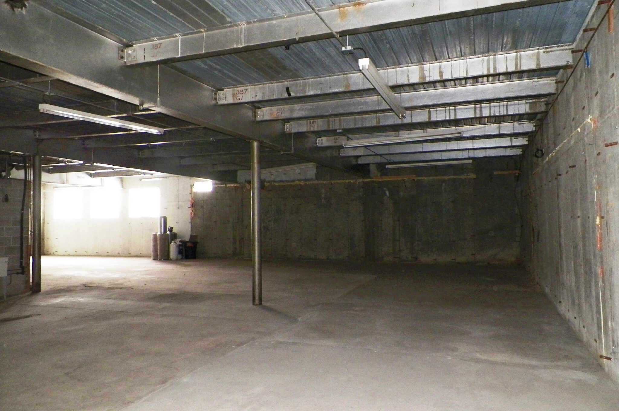 545555 Atwood Ave Cranston, RI for Sale