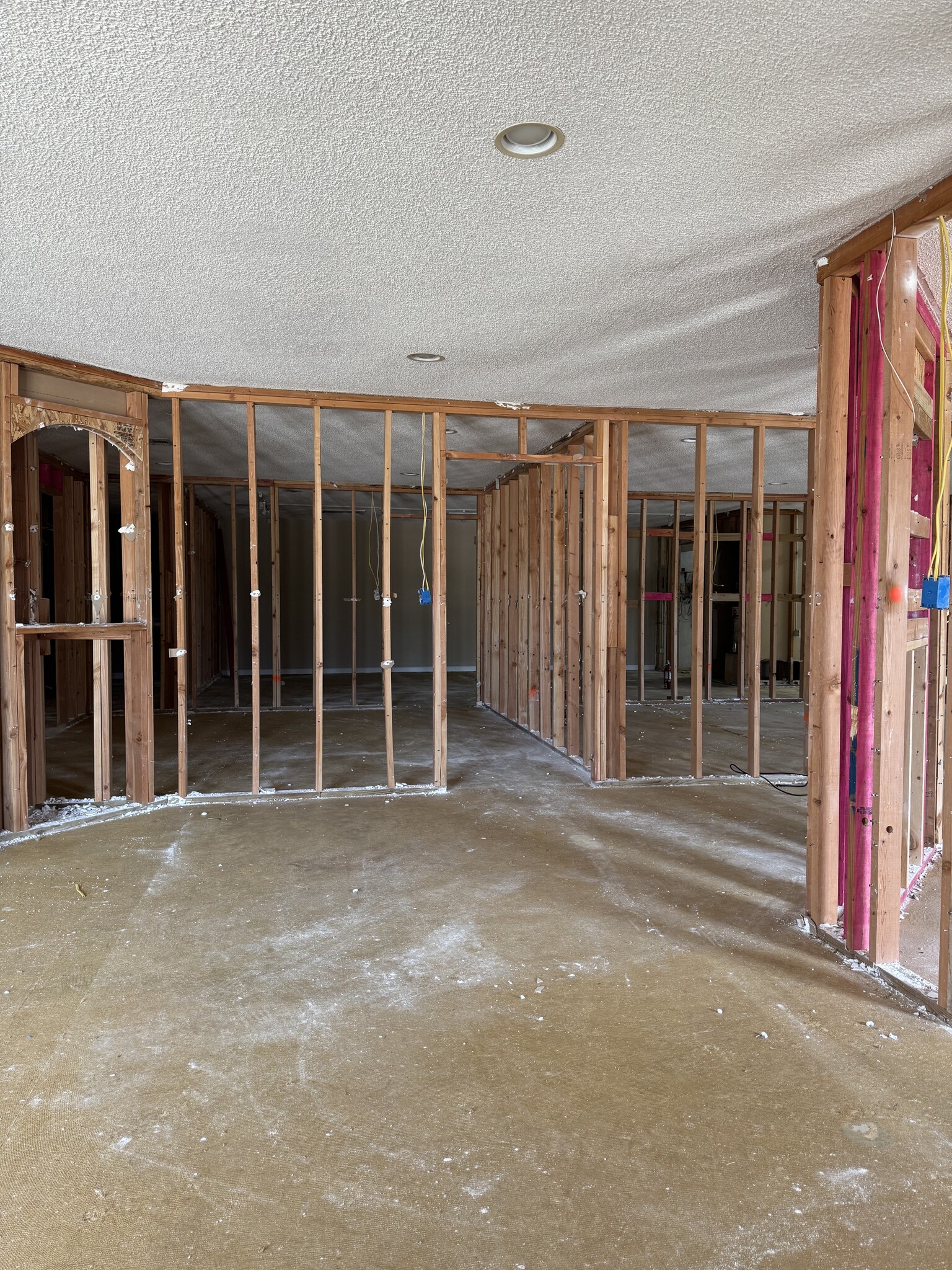 719 E 141st St, Glenpool, OK for lease Interior Photo- Image 1 of 6