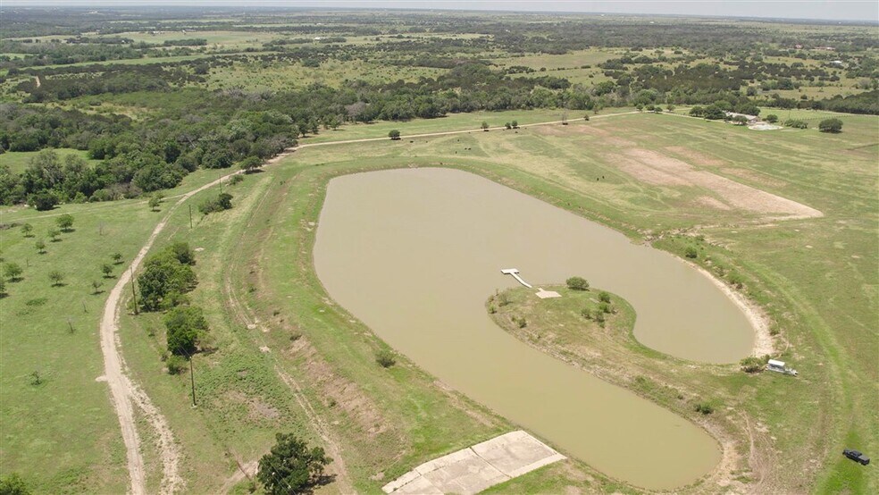 1543 County Road 215, Bertram, TX for sale - Building Photo - Image 2 of 31