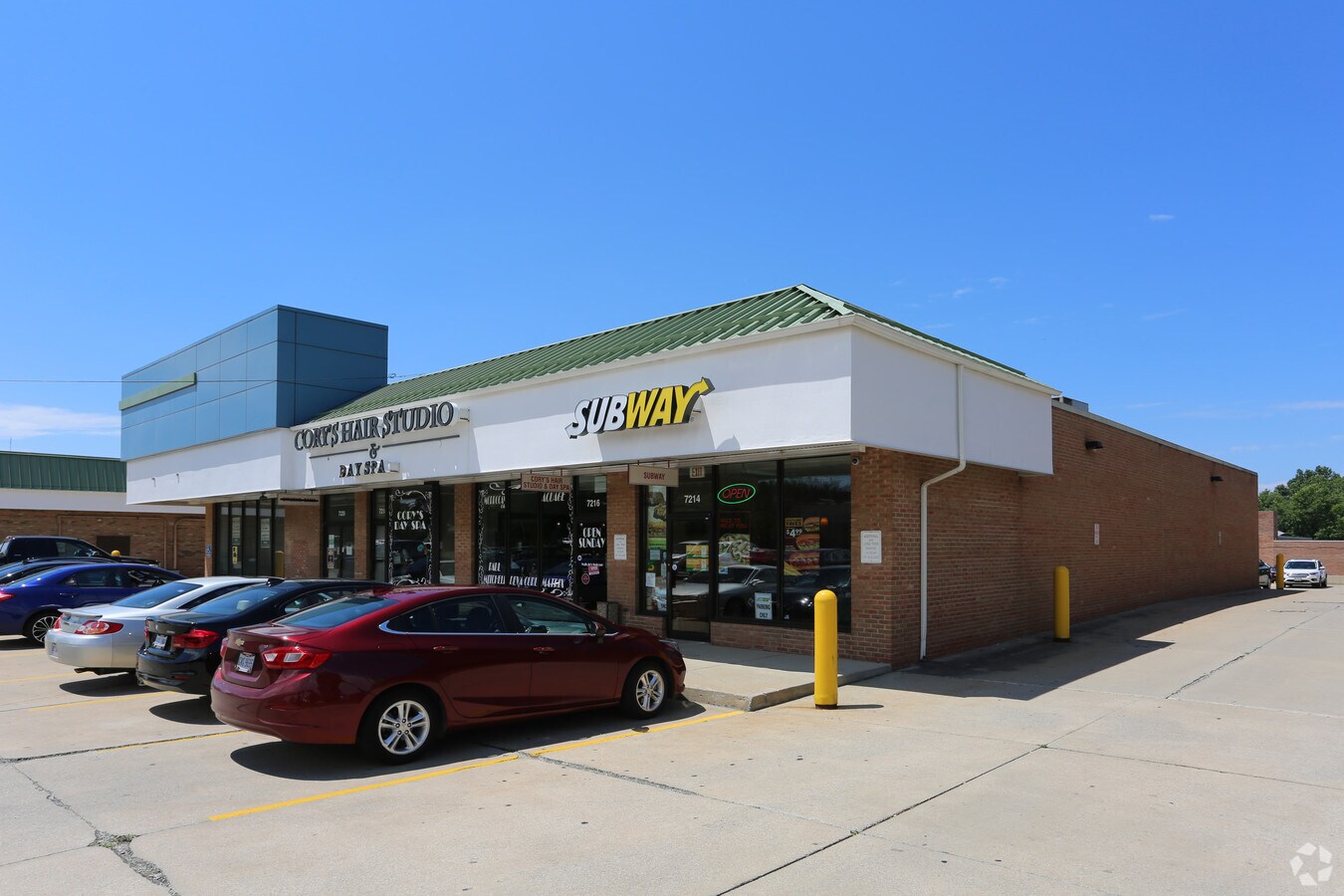 72147220 Pearl Rd, Middleburg Heights, OH 44130