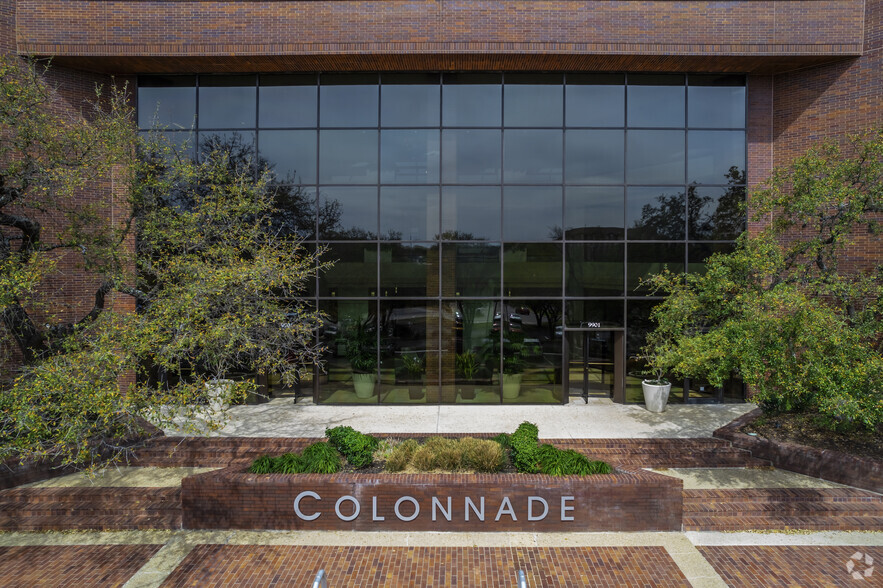 9901 W Interstate 10, San Antonio, TX for lease - Building Photo - Image 2 of 6