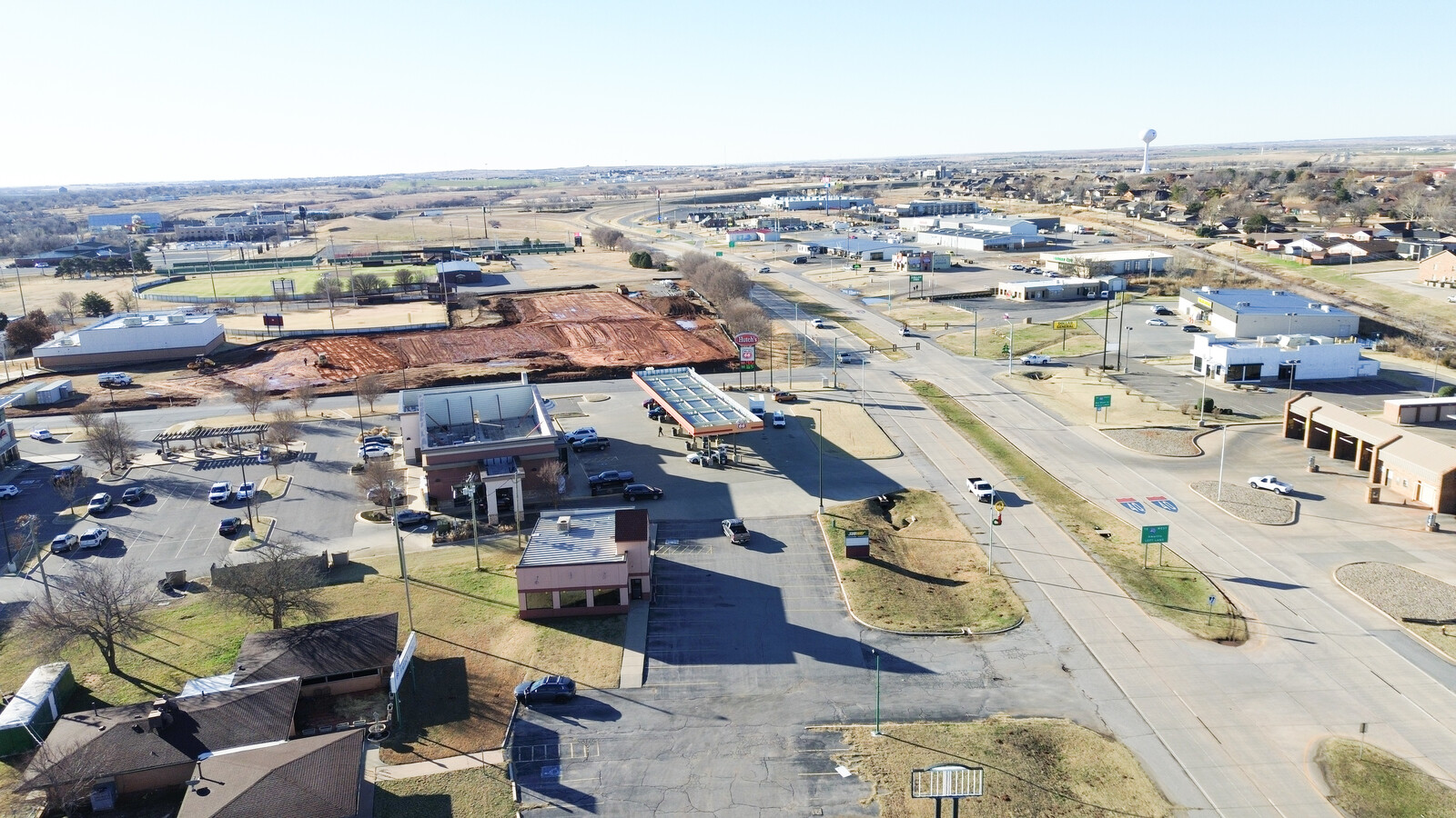 2134 Gary Blvd Rt-66, Clinton, Ok 73601 - Retail For Lease 