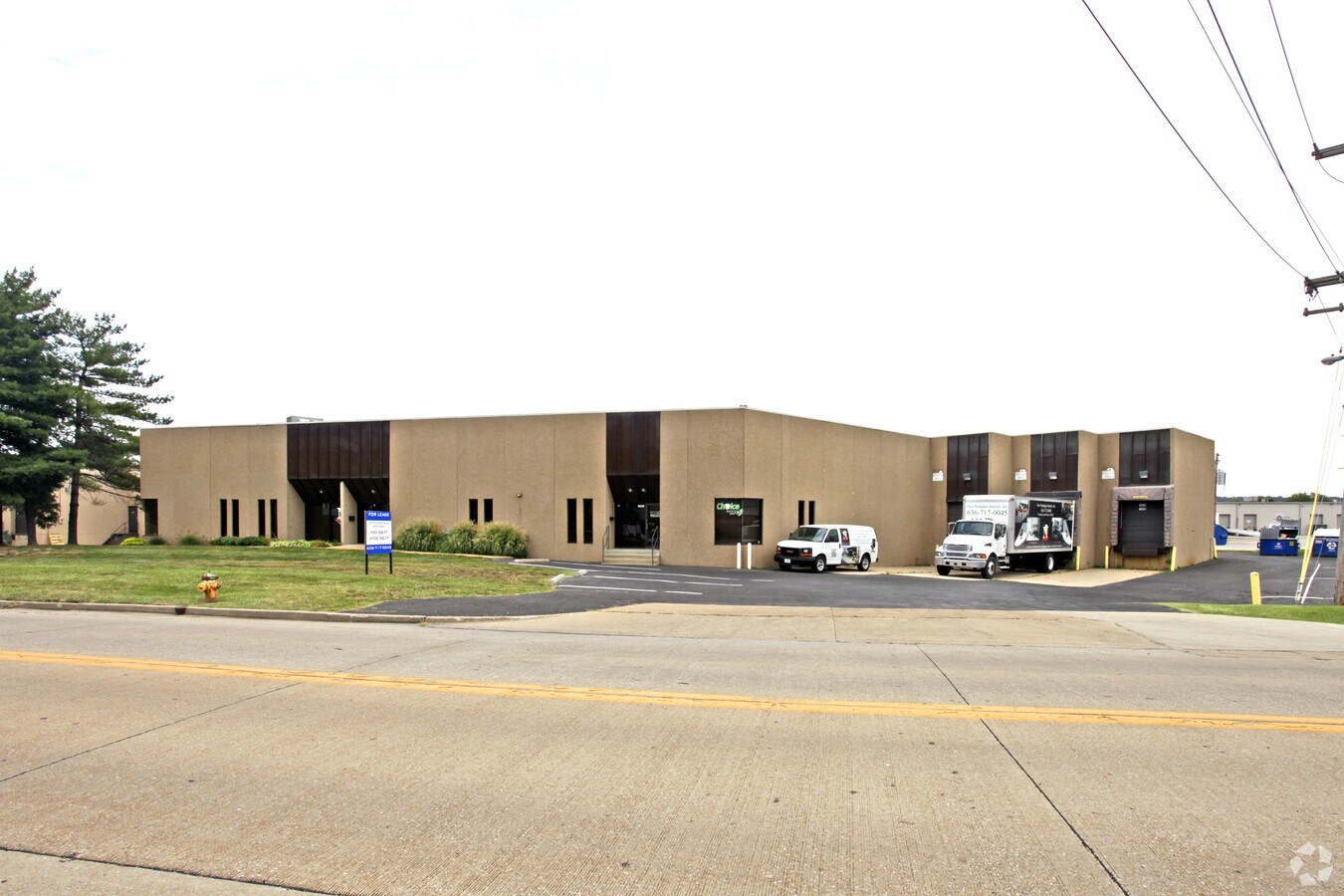 16061610 Larkin Williams Rd, Fenton, MO 63026