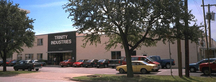 2525 N Stemmons Fwy, Dallas, TX for sale - Building Photo - Image 2 of 3