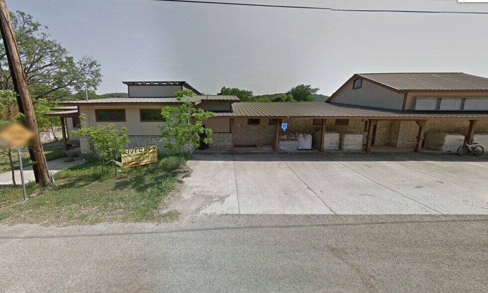 176 Riverview Rd, Kerrville, TX for sale - Primary Photo - Image 1 of 1
