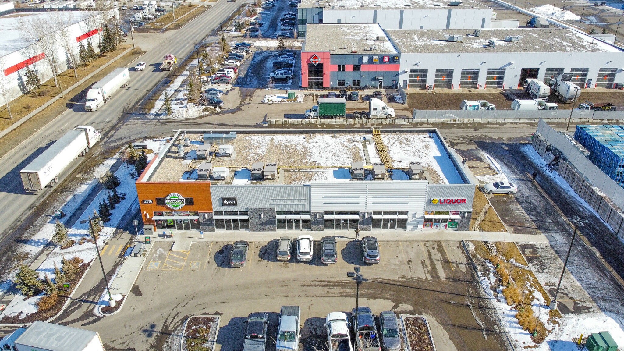 5333 61 Ave SE, Calgary, AB for lease Building Photo- Image 1 of 3