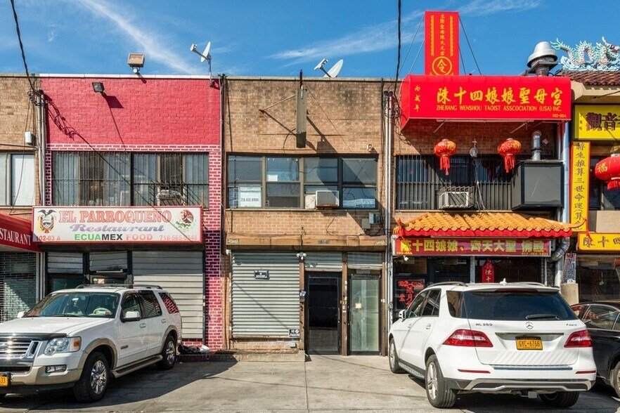 102-05 44th Ave, Corona, NY for sale - Building Photo - Image 1 of 1