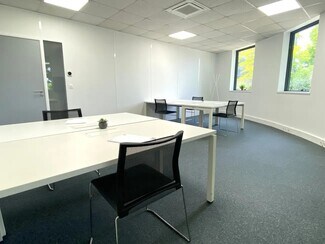 More details for 99 Rue Pereire, Saint-Germain-en-Laye - Office for Lease