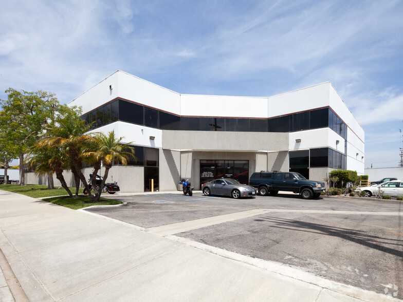 1301 Storm Pky, Torrance, CA for lease - Primary Photo - Image 1 of 3