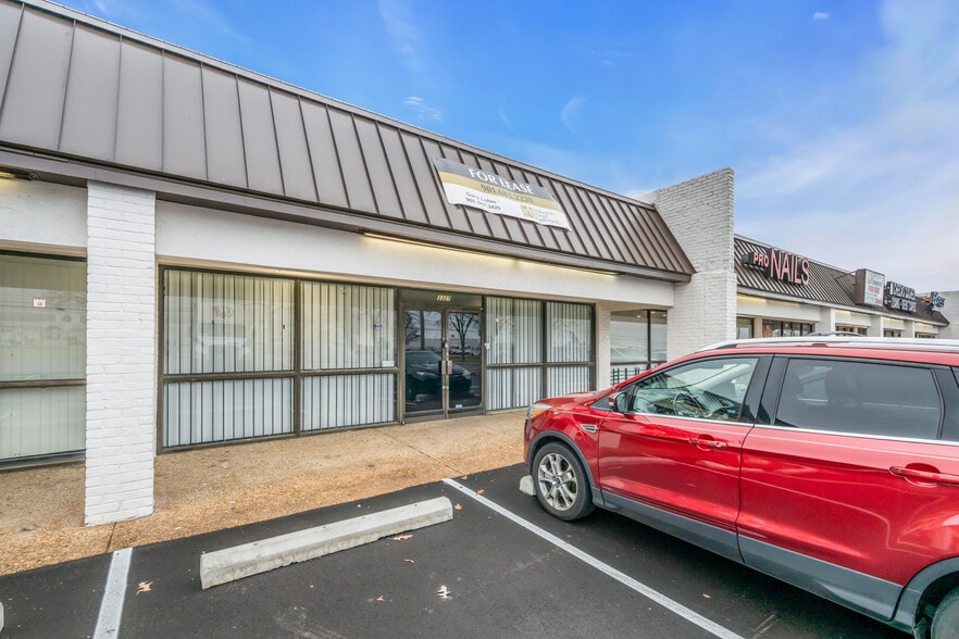 3301-3335 Winchester Rd, Memphis, TN for lease - Building Photo - Image 3 of 9