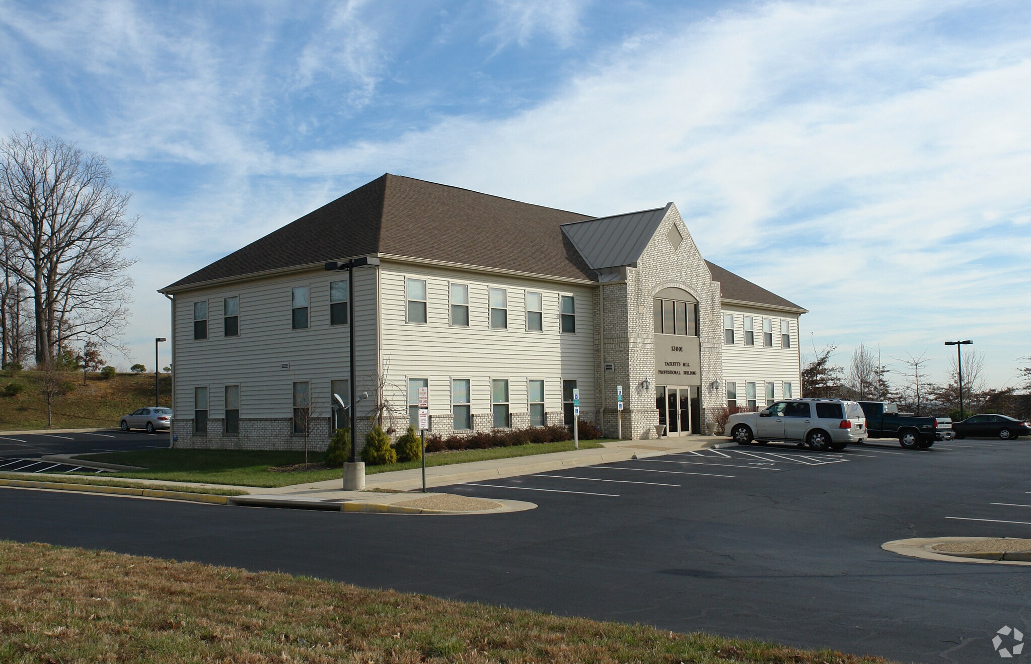 13001 Summit School Rd, Lake Ridge, VA for sale Primary Photo- Image 1 of 1