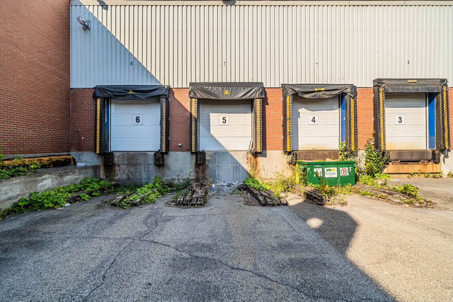 1540 Rue Des Patriotes, Laval, QC for lease - Building Photo - Image 2 of 10