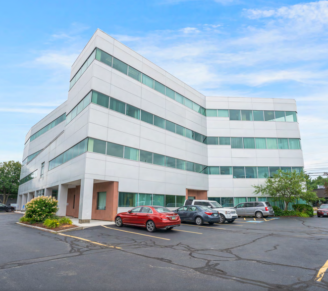 547 Amherst St, Nashua, NH for lease - Building Photo - Image 1 of 9