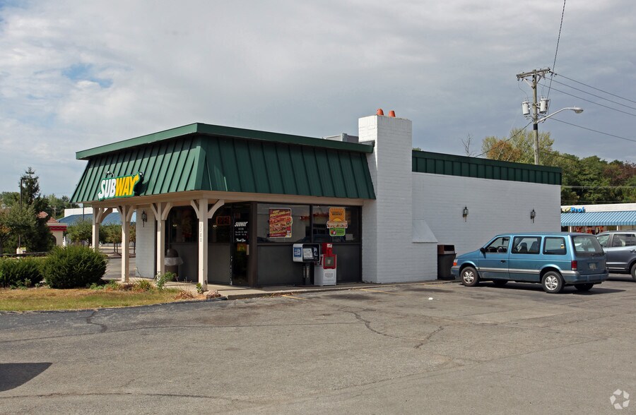 3380 E Main St, Richmond, IN for sale - Primary Photo - Image 1 of 1