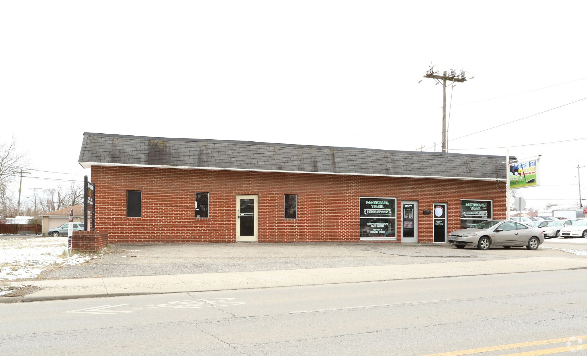 3303 Sullivant Ave, Columbus, OH 43204