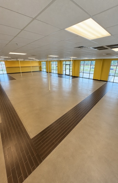 4476 Pleasant Hill Rd, Kissimmee, FL for lease - Interior Photo - Image 3 of 14