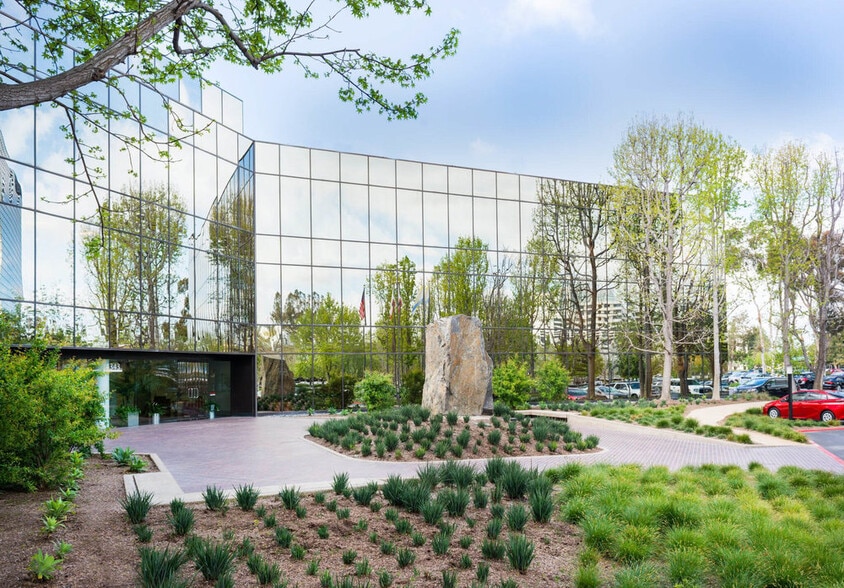 4343 Von Karman Ave, Newport Beach, CA for lease - Building Photo - Image 2 of 23