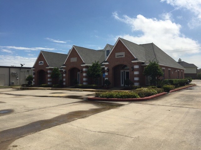 10910 Spencer Hwy, La Porte, TX for sale Building Photo- Image 1 of 1