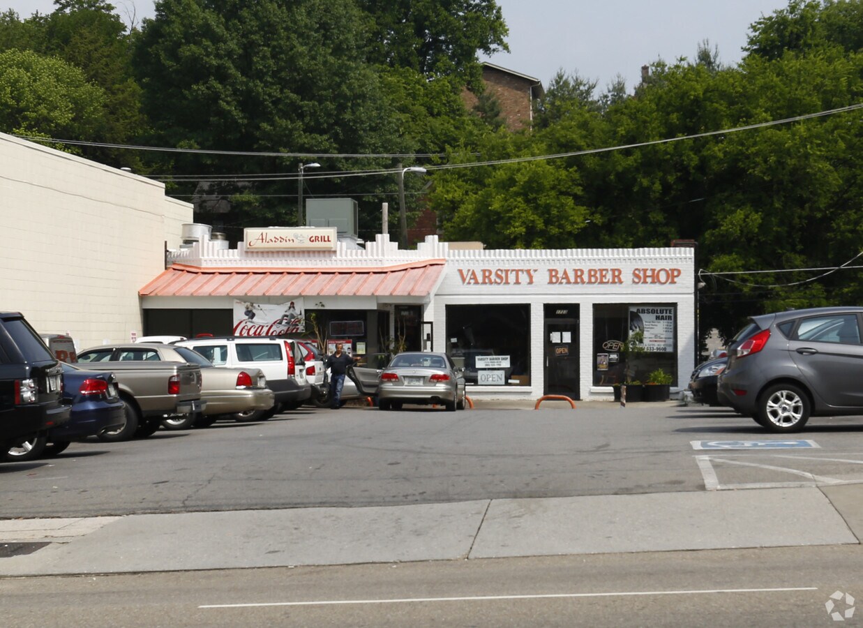 1723 W Cumberland Ave, Knoxville, TN 37916