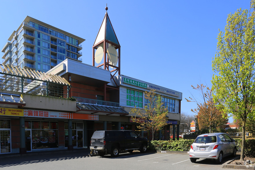 8580 Alexandra Rd, Richmond, BC for sale - Building Photo - Image 3 of 9