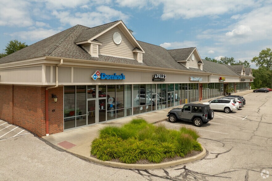 445 Aurora Rd, Sagamore Hills, OH for lease - Primary Photo - Image 3 of 4