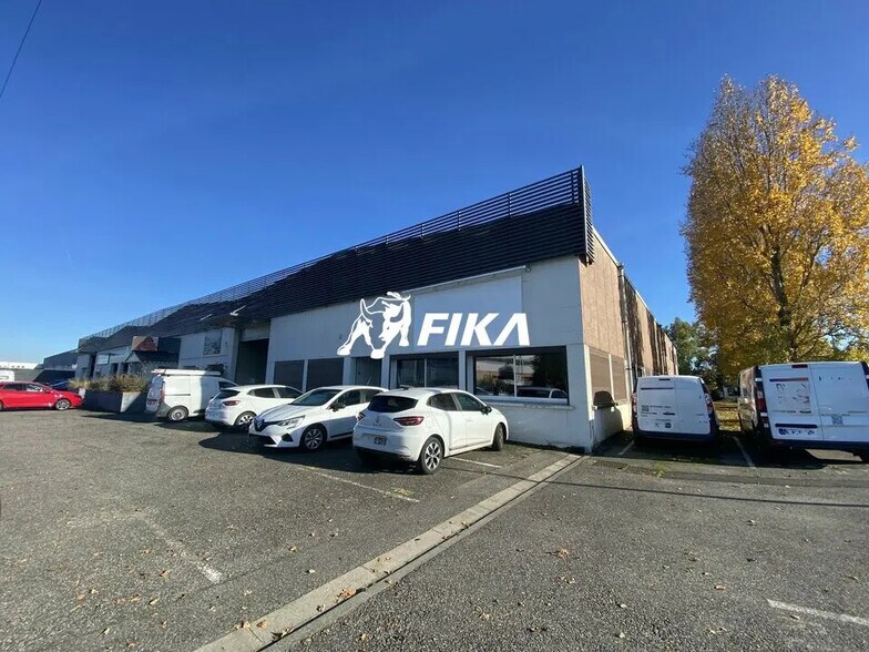 Flex in Toulouse for lease - Building Photo - Image 1 of 12