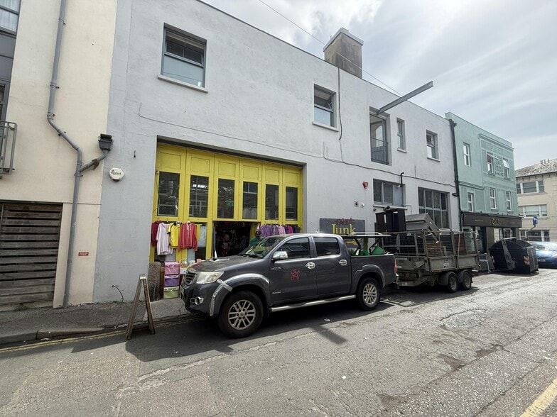 42 Vine St, Brighton for lease - Building Photo - Image 1 of 1