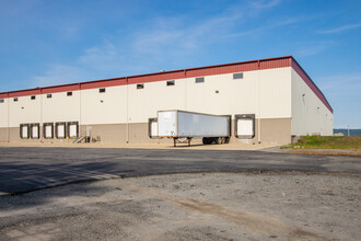 225 Enterprise Way, Pittston Township, PA for lease Building Photo- Image 2 of 4