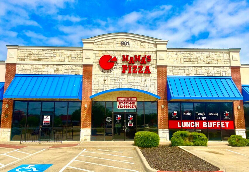 801 S Main St, Keller, TX for lease - Building Photo - Image 3 of 3