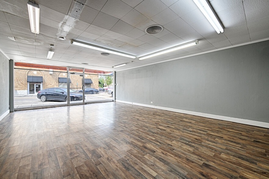 602 Main St, Garland, TX for lease - Building Photo - Image 3 of 12