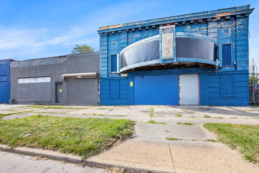 12719 Gratiot Ave, Detroit, MI for sale - Building Photo - Image 2 of 6