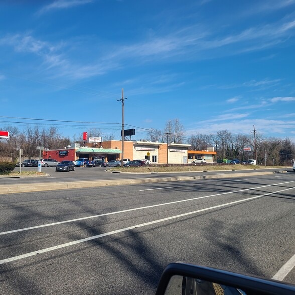 4771-4773 Allentown Rd, Suitland, MD for lease - Building Photo - Image 1 of 5