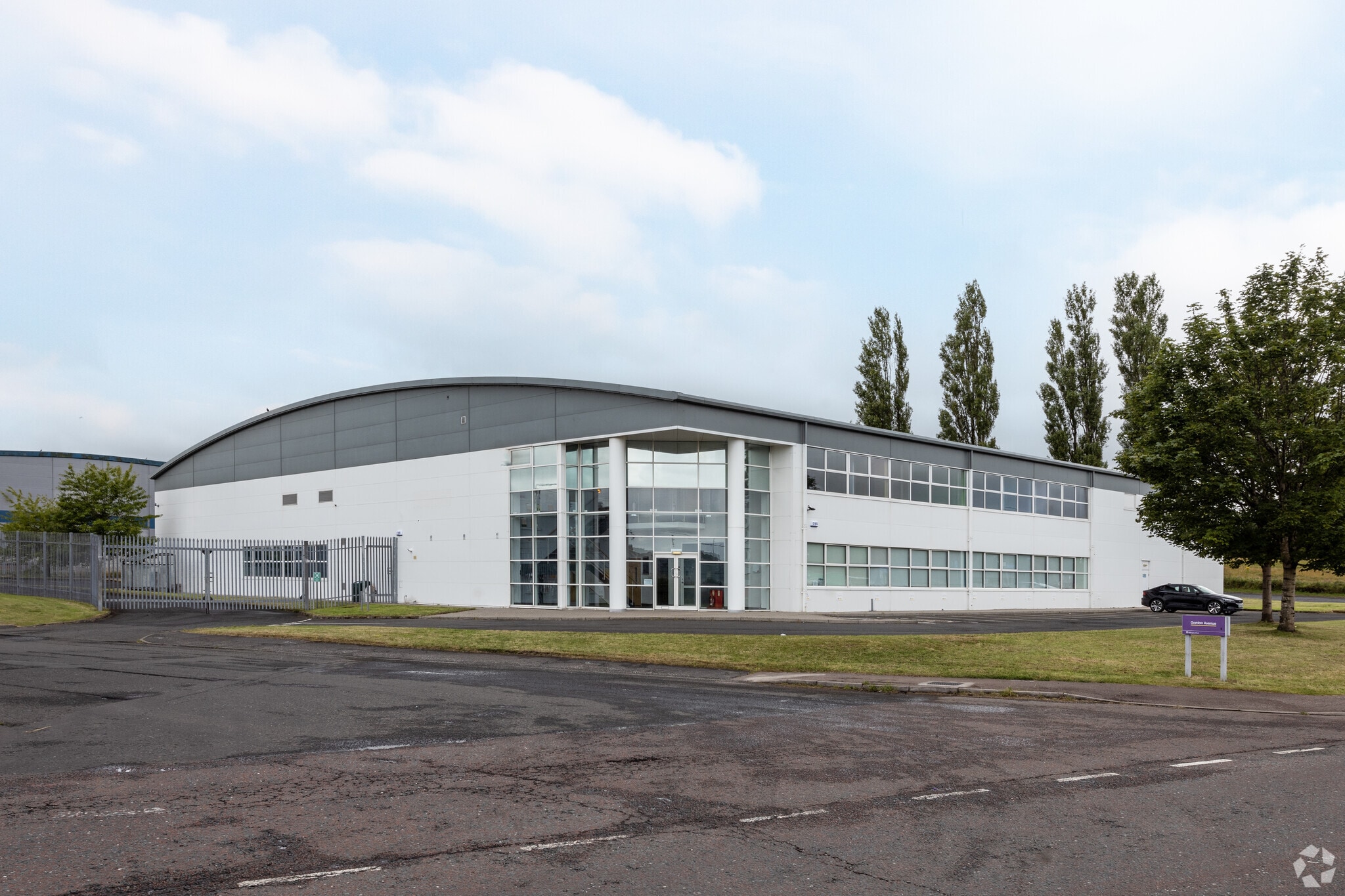 2 Gordon Ave, Glasgow for sale Primary Photo- Image 1 of 1