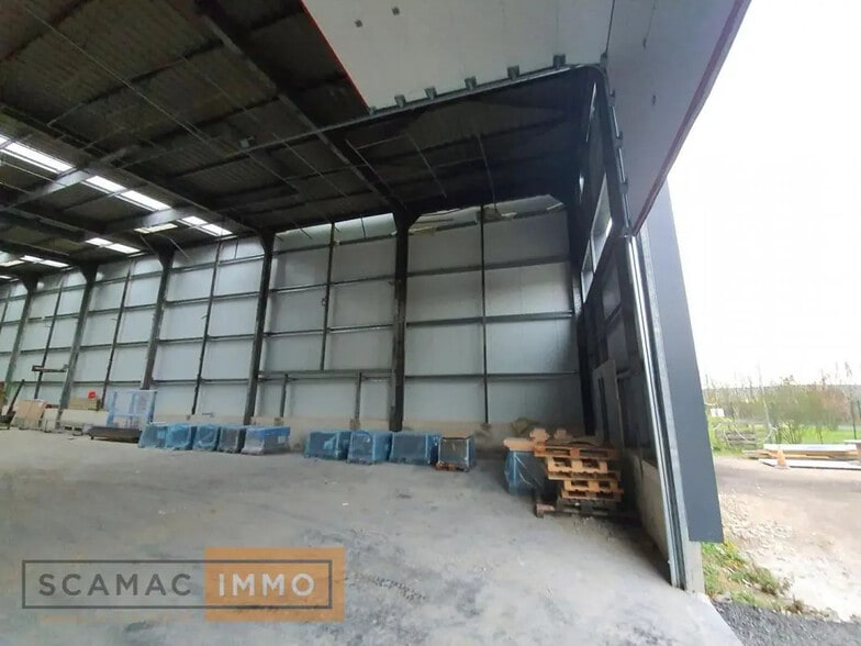 Industrial in Saint-Germain-lès-Arpajon for lease - Interior Photo - Image 3 of 5