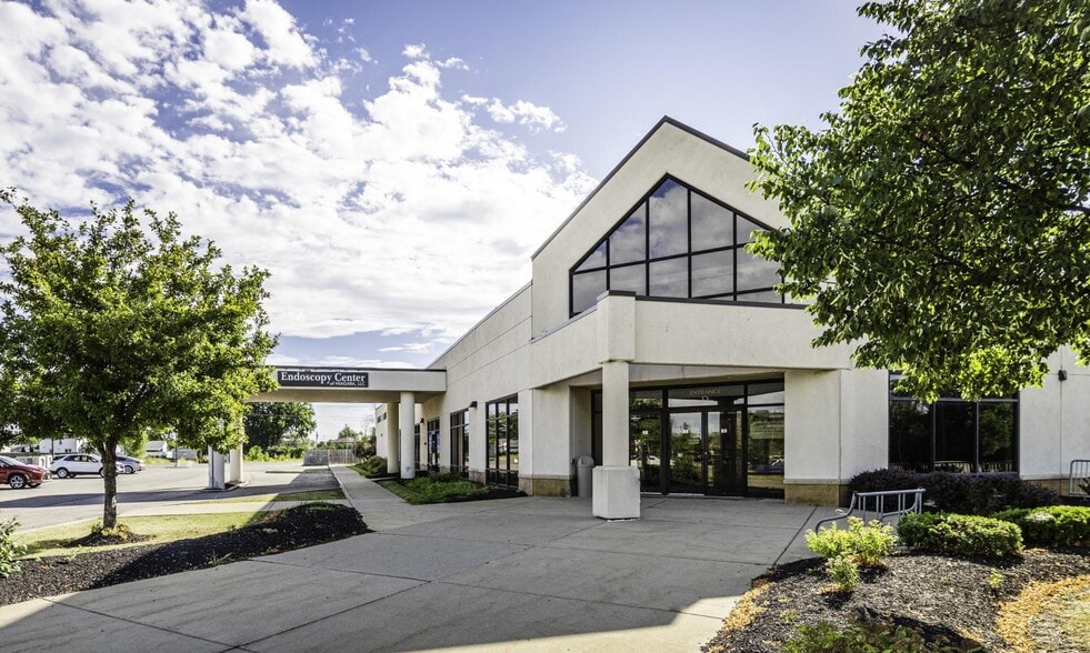 6930 Williams Rd, Niagara Falls, NY for lease - Building Photo - Image 3 of 15