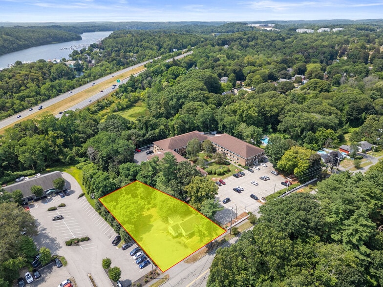 47 Macy St, Amesbury, MA for sale - Building Photo - Image 3 of 10