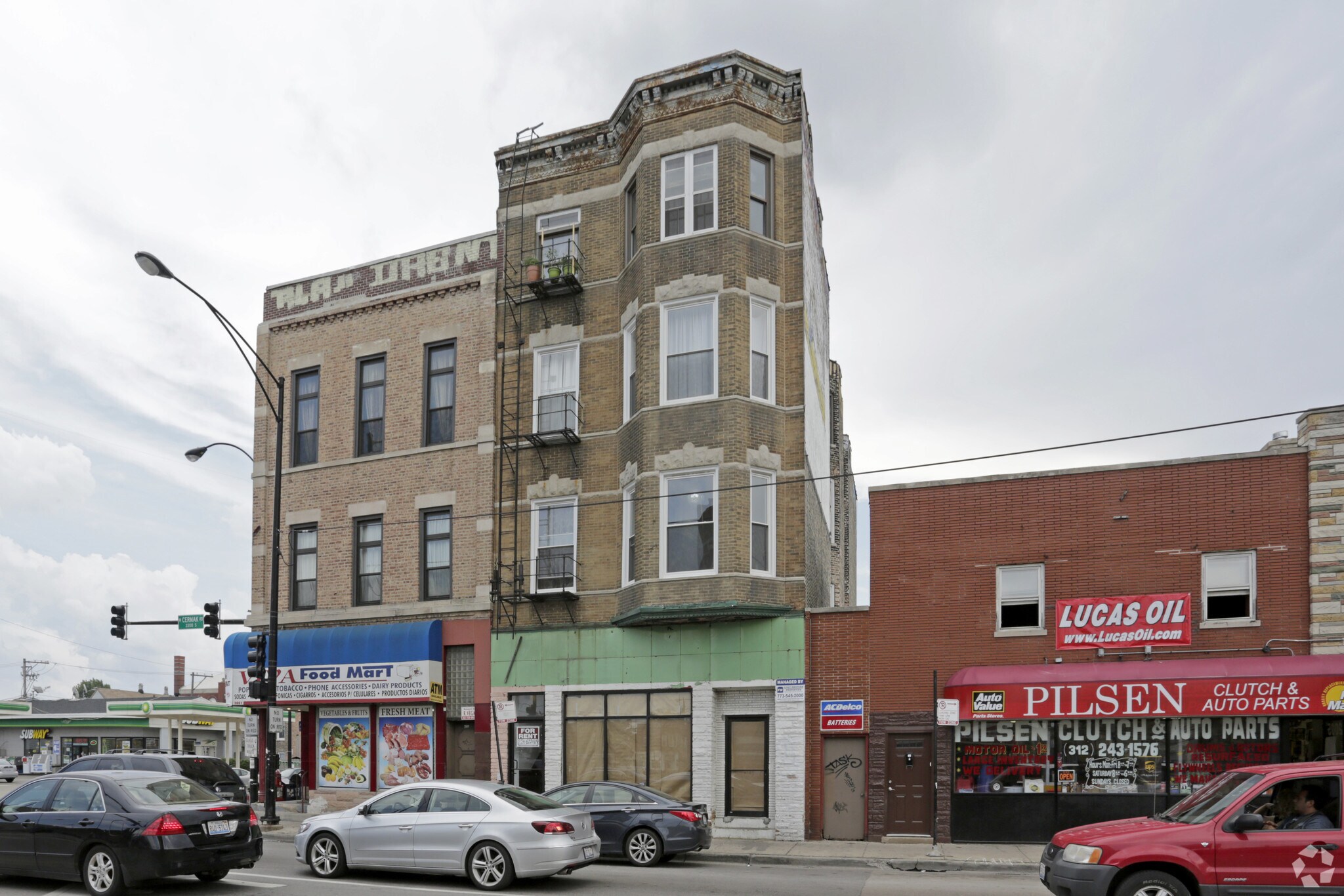2003 W Cermak Rd, Chicago, IL for sale Primary Photo- Image 1 of 1