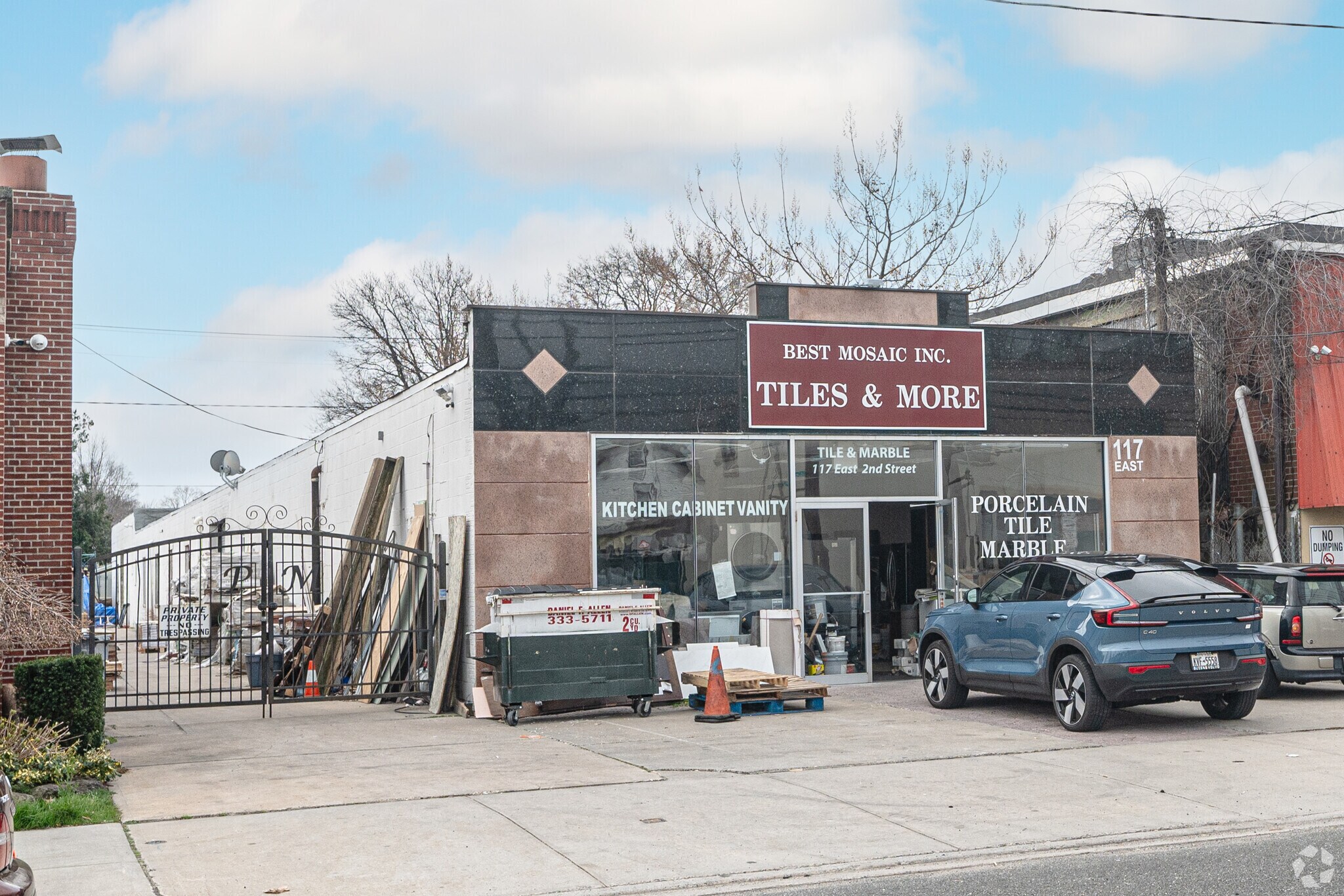 117 E 2nd St, Mineola, NY for sale Primary Photo- Image 1 of 1