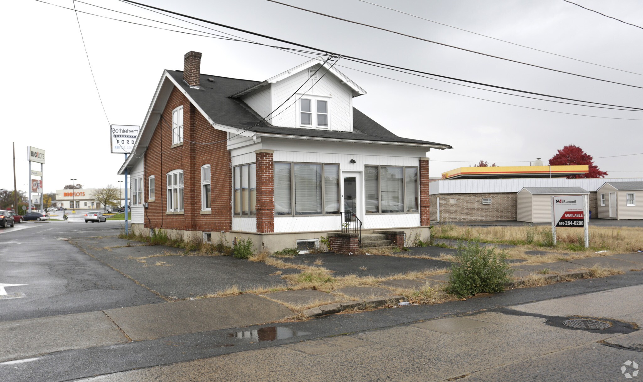 2166 Eaton Ave, Bethlehem, PA for sale Primary Photo- Image 1 of 1