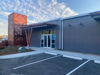 More details for 605 N Main St, Summerville, SC - Retail for Lease