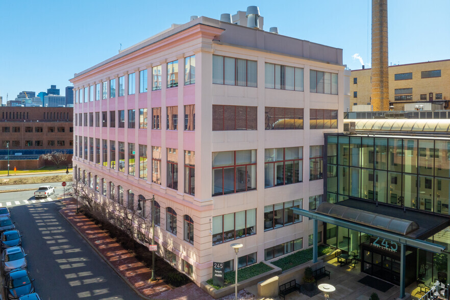 245 First St, Cambridge, MA for lease - Building Photo - Image 1 of 6